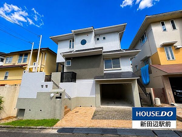 室内外リフォーム済み★駐車スペース2台分★