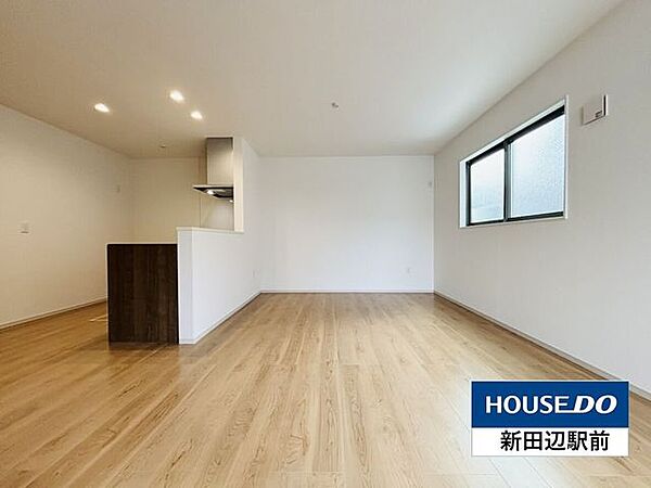 16帖のLDKになります。ご家族の憩いの場にぴったりな空間ですね。