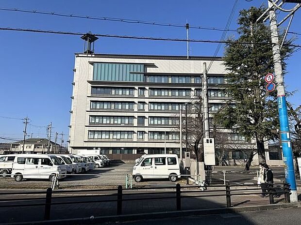 木津市役所 1250m