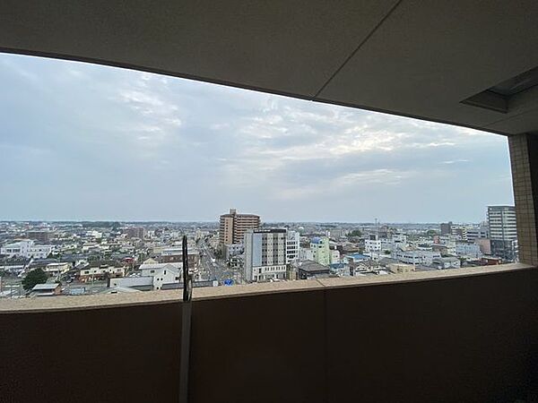 apartment 群馬県館林市本町２丁目
地図を見る