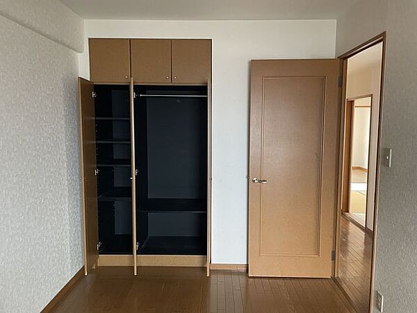 apartment 群馬県前橋市文京町３丁目
地図を見る
