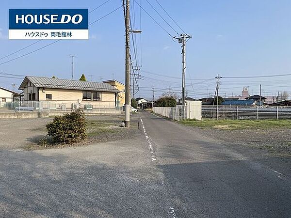 前面道路含む現地写真