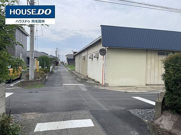 前面道路含む現地写真