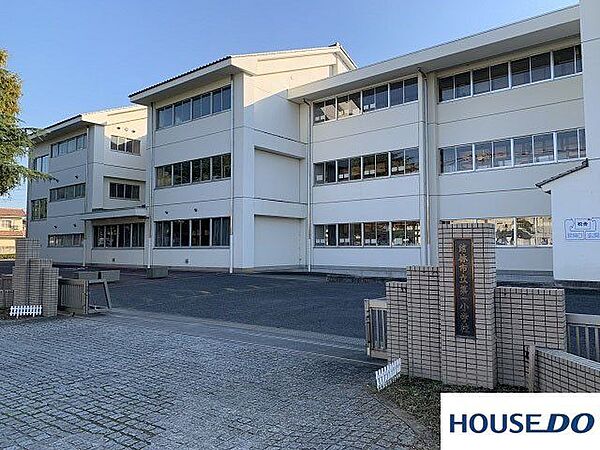 第一小学校第一小学校 460m