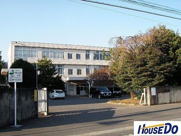 第三中学校第三中学校 1130m