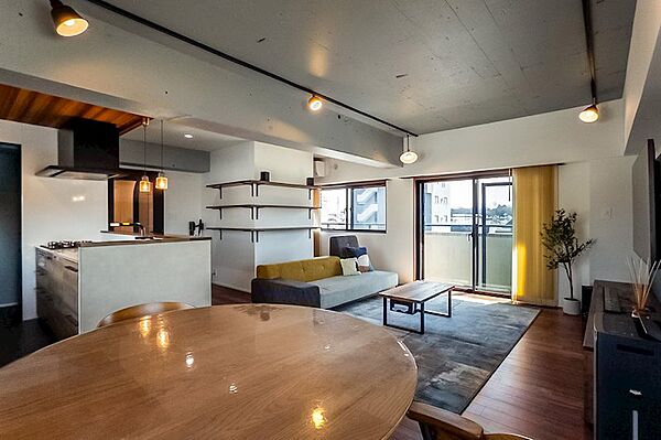 リビング/ダイニング