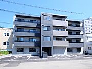 西線6条駅より徒歩4分 新築 4階建の賃貸物件