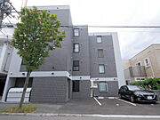 南郷13丁目駅より徒歩2分 3階 築1年8ヶ月の賃貸物件