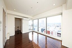 プライムメゾン鴨々川 11階1LDKのリビング/ダイニング