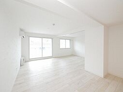 ケーズ山の手 4階3SLDKのリビング/ダイニング