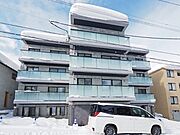 南平岸駅より徒歩4分 3階 新築の賃貸物件