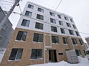 西線9条旭山公園通駅より徒歩7分 4階 築2年1ヶ月の賃貸物件