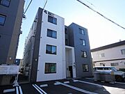 琴似駅より徒歩8分 築2年10ヶ月 4階建の賃貸物件