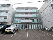 フロレゾン学園前 1階 築16年7ヶ月の賃貸物件