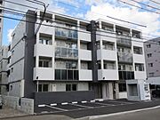 東札幌駅より徒歩5分 築9年1ヶ月 4階建の賃貸物件