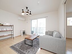 Ｌａ　Ｃｏｒｔｅ　Ｄｅｌ　Ｓｏｌｅ 4階2LDKのリビング/ダイニング