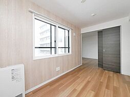 グランドサクセス北6条 4階1LDKのリビング/ダイニング