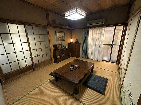 普段使いから来客時まで、用途に合わせて活用できます。※本画像は実際の写真にCG加工を加えたもので、実際の室内状況（家具・傷・汚れ等）とは異なります。室内（2026年8月）撮影