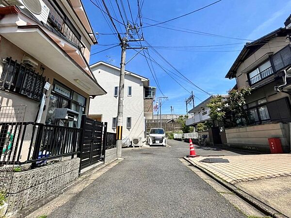 ■出勤前の時間、お仕事終わりの遅い時間などお客様のご都合に合わせて対応させて頂きます。現地（2024年5月）撮影