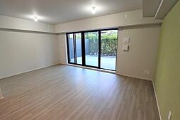 シエリア甲子園一番町 1階2LDKのリビング/ダイニング