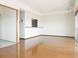 Ｃｏｚｙ緑が丘Ａ棟 2階3LDKのリビング/ダイニング