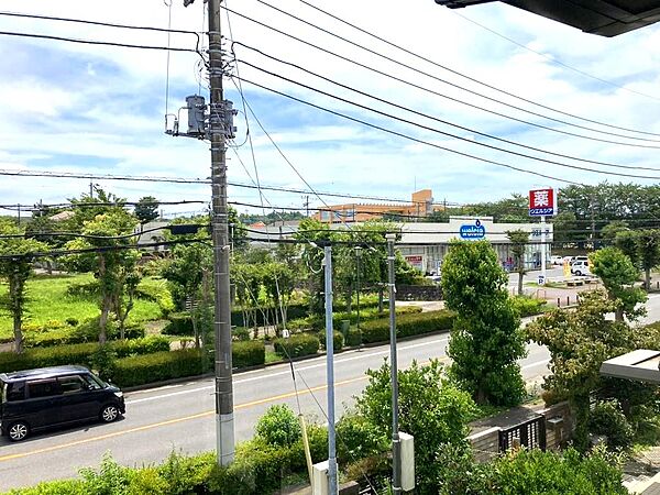 長山第一児童公園：約70&amp;amp;#8575；　ウェルシア龍ヶ崎長山店：約147&amp;amp;#8575；