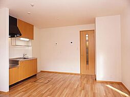 カルムヴィラージュ 1階2LDKのリビング/ダイニング