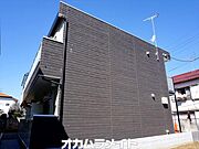 前原駅より徒歩11分 築8年8ヶ月 2階建の賃貸物件