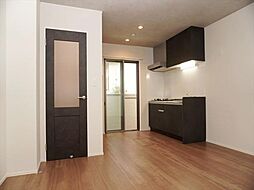 Ｌｉｌｙ津田沼（リリーツダヌマ） 1階1LDKのリビング/ダイニング