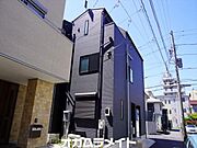 津田沼駅より徒歩9分 築3年7ヶ月 3階建の賃貸物件