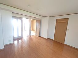 グランディール雅I 201 2階2LDKのリビング/ダイニング