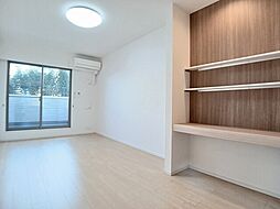 Ｍ・ウェイブII 205 2階1LDKのリビング/ダイニング