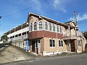 サンプラザ 1階 築31年の賃貸物件