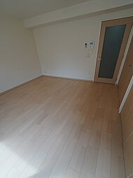 Fiel神戸本山 1階1Kのリビング/ダイニング