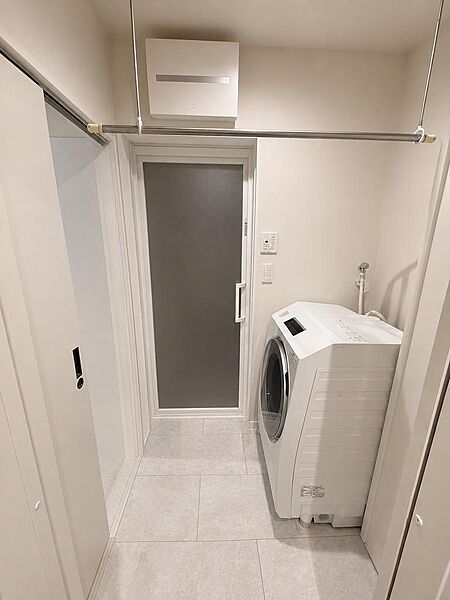 室内物干し付きランドリー