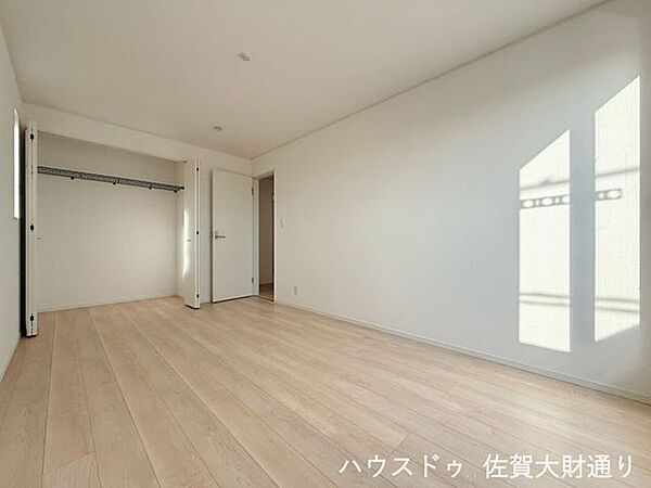 洋室を拡大表示