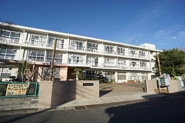 千葉市立大宮小学校（700m）