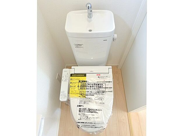 トイレ 同社施工例となります。