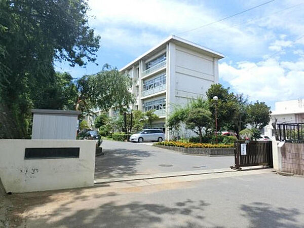 佐倉市立上志津中学校（1100m）