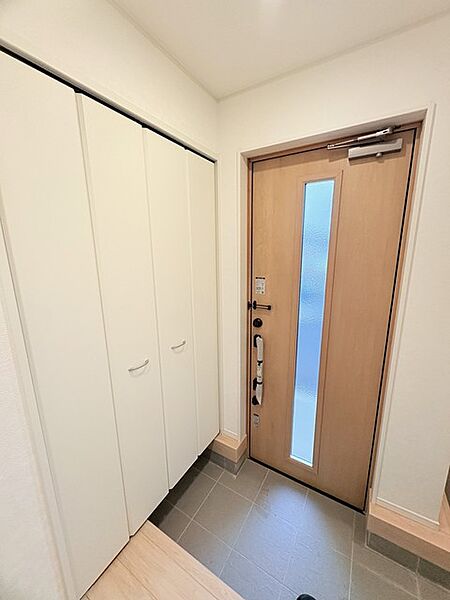 収納付き玄関 モデル棟
