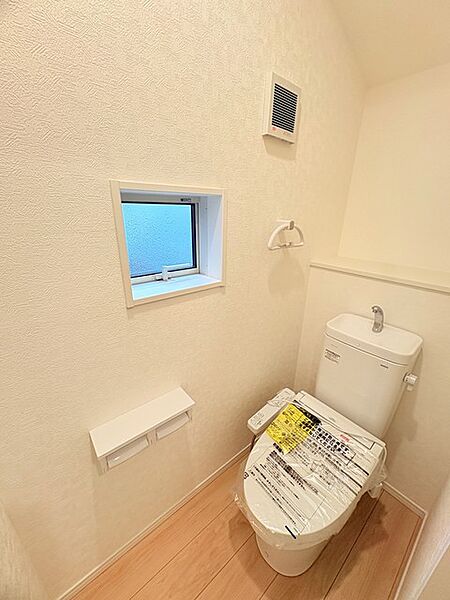 嬉しい温水洗浄便座付きトイレ モデル棟