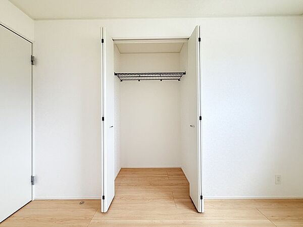 クローゼット モデル棟