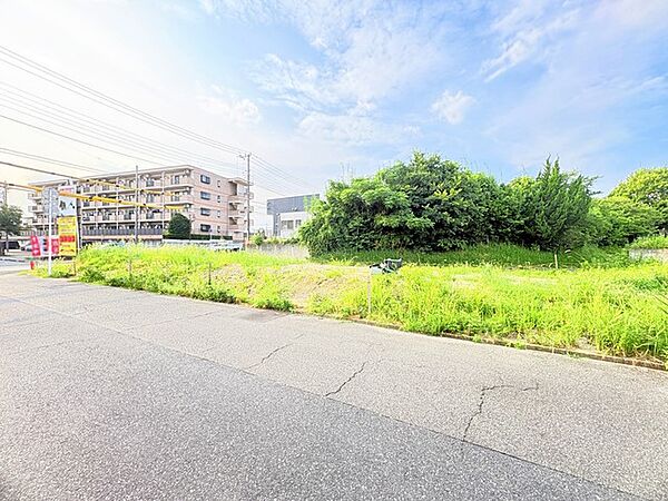 現況；建築中