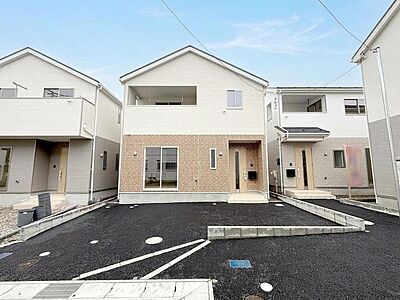 外観:3号棟 完成済みです! 即日ご案内可能ですのでお気軽にお問い合わせください! 外観:3号棟 完成済みです! 即日ご案内可能ですのでお気軽にお問い合わせください!