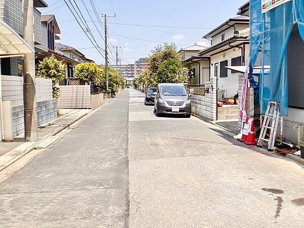 接道状況：北西側約6ｍ市道