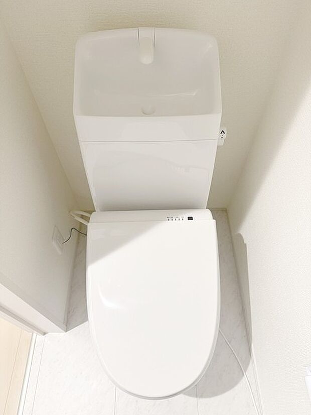 トイレ 同社施工例となります。