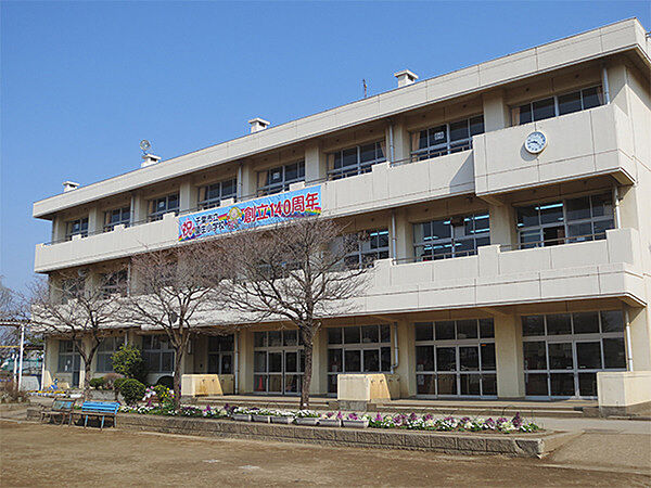 千葉市立園生小学校（1540m）