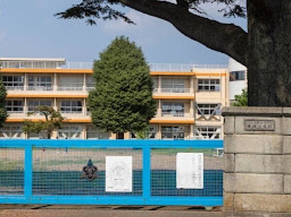 千葉市立犢橋小学校（484m）