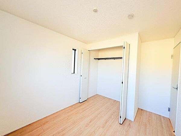 洋室を拡大表示
