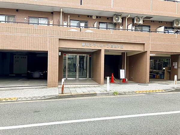 エントランスを拡大表示